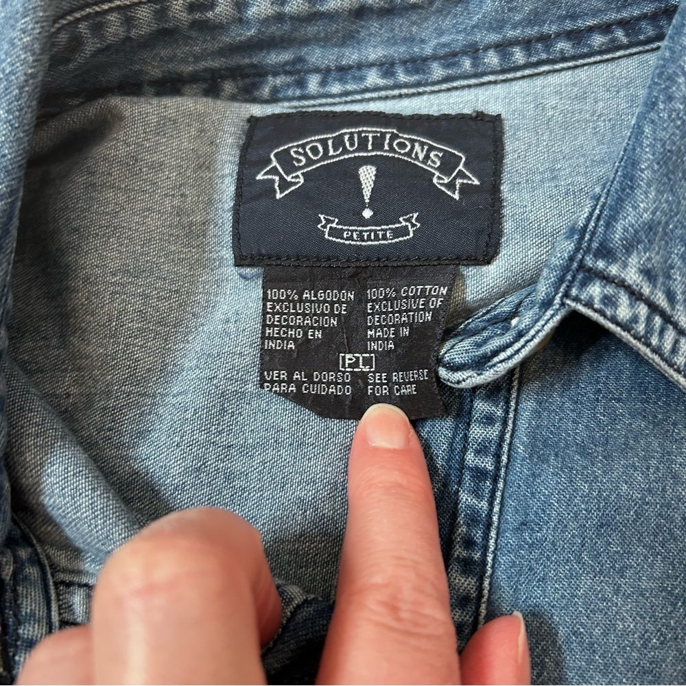 VNTG 90's Fall Harvest Embroidered Chambray Denim Shirt Cotton Size PETITE Large - Picture 3 of 16